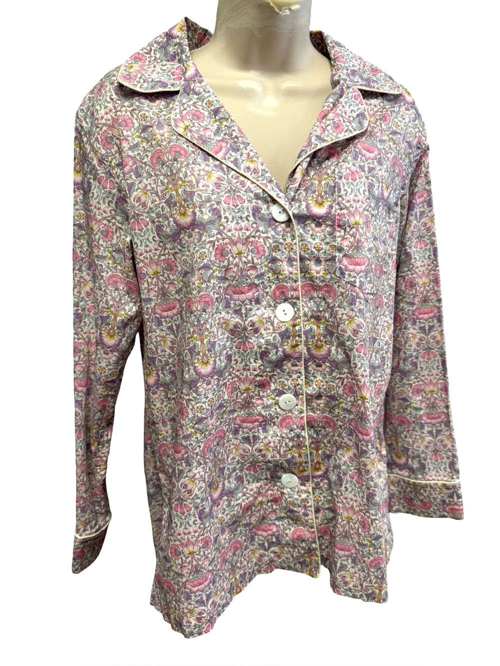 1057 / Elizabeth Cotton Floral Long Sleeve Button Up Top Small